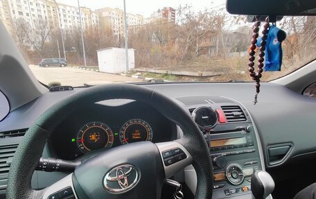 Toyota Auris II, 2010 год, 1 100 000 рублей, 18 фотография