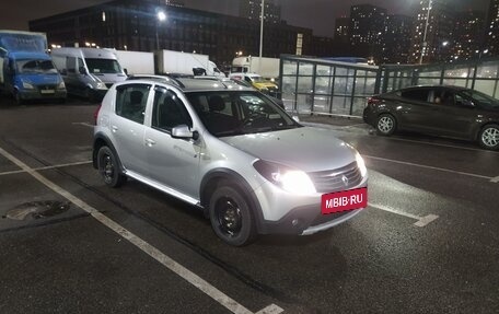 Renault Sandero I, 2013 год, 710 000 рублей, 4 фотография