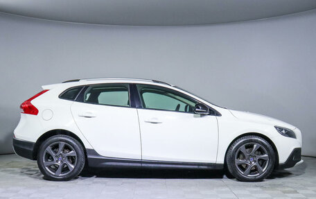 Volvo V40 Cross Country I, 2014 год, 1 199 999 рублей, 4 фотография