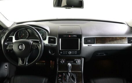 Volkswagen Touareg III, 2011 год, 2 399 000 рублей, 27 фотография