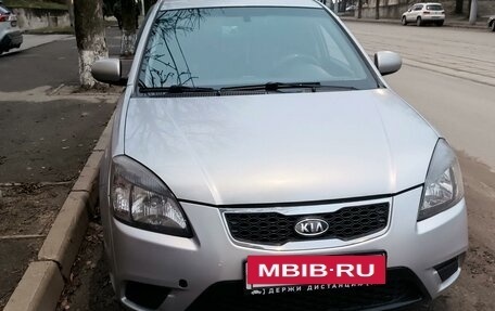 KIA Rio II, 2011 год, 650 000 рублей, 3 фотография