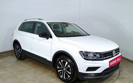 Volkswagen Tiguan II, 2019 год, 2 550 000 рублей, 3 фотография