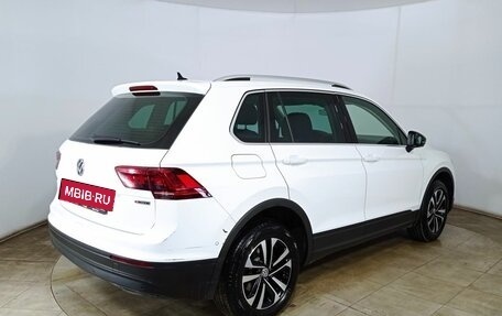 Volkswagen Tiguan II, 2019 год, 2 550 000 рублей, 5 фотография