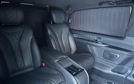 Mercedes-Benz V-Класс, 2019 год, 8 999 000 рублей, 1 фотография