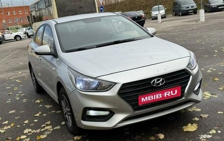 Hyundai Solaris II рестайлинг, 2018 год, 1 370 000 рублей, 1 фотография