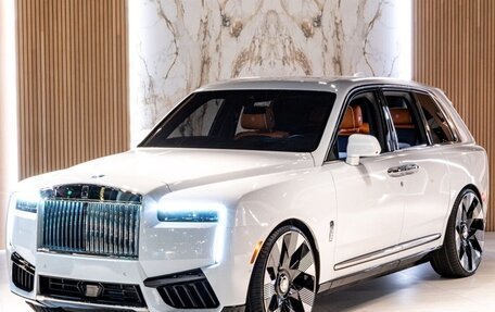 Rolls-Royce Cullinan, 2024 год, 85 400 000 рублей, 2 фотография