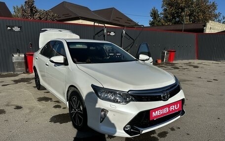 Toyota Camry, 2018 год, 2 900 000 рублей, 6 фотография