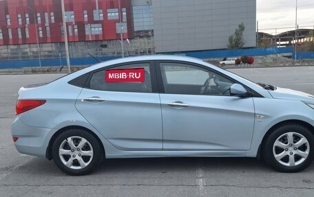 Hyundai Solaris II рестайлинг, 2011 год, 939 000 рублей, 9 фотография