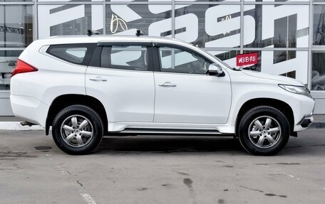 Mitsubishi Pajero Sport III рестайлинг, 2018 год, 2 899 000 рублей, 5 фотография