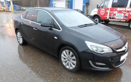 Opel Astra J, 2013 год, 1 059 000 рублей, 3 фотография