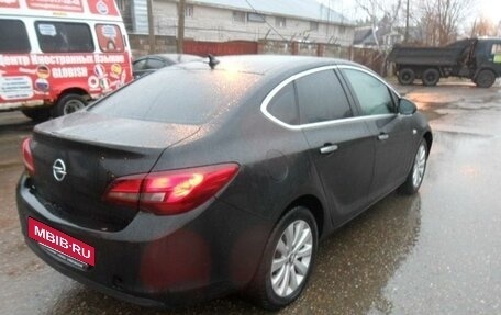 Opel Astra J, 2013 год, 1 059 000 рублей, 4 фотография