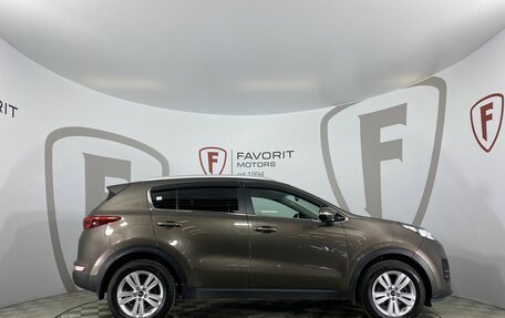 KIA Sportage IV рестайлинг, 2017 год, 2 050 000 рублей, 4 фотография