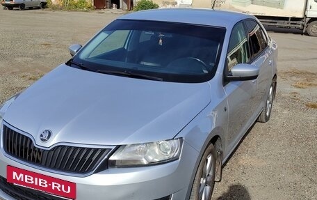 Skoda Rapid I, 2014 год, 1 050 000 рублей, 5 фотография