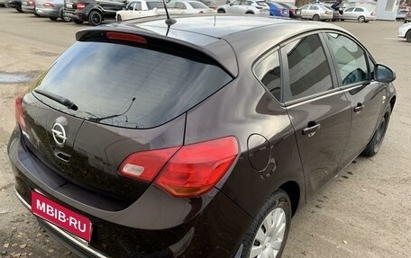 Opel Astra J, 2014 год, 890 000 рублей, 1 фотография