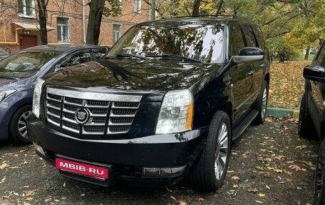 Cadillac Escalade III, 2007 год, 2 400 000 рублей, 2 фотография