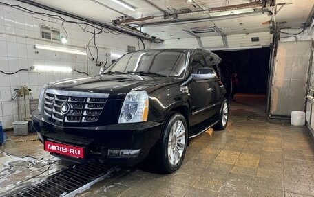 Cadillac Escalade III, 2007 год, 2 400 000 рублей, 6 фотография