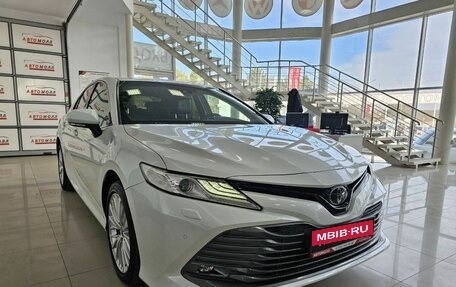 Toyota Camry, 2019 год, 3 749 000 рублей, 5 фотография