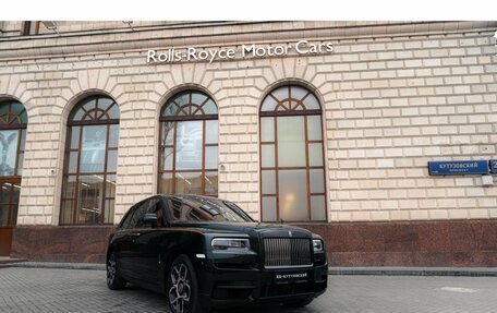 Rolls-Royce Cullinan, 2024 год, 86 000 000 рублей, 5 фотография