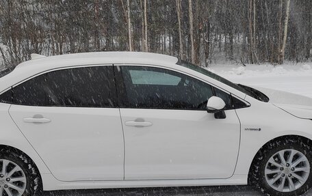 Toyota Corolla, 2019 год, 2 250 000 рублей, 3 фотография