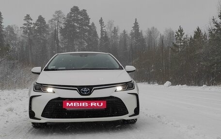 Toyota Corolla, 2019 год, 2 250 000 рублей, 8 фотография