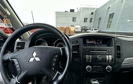 Mitsubishi Pajero IV, 2011 год, 2 155 000 рублей, 7 фотография