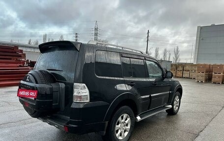 Mitsubishi Pajero IV, 2011 год, 2 155 000 рублей, 3 фотография