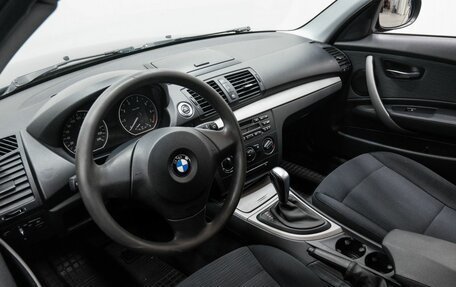 BMW 1 серия, 2011 год, 939 000 рублей, 14 фотография