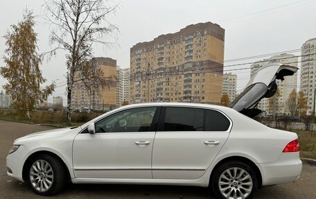 Skoda Superb III рестайлинг, 2013 год, 1 310 000 рублей, 10 фотография