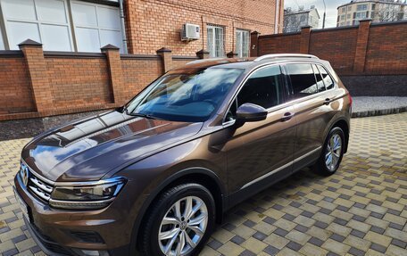 Volkswagen Tiguan II, 2020 год, 3 100 000 рублей, 2 фотография