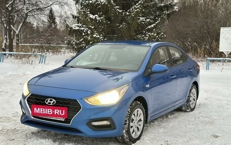 Hyundai Solaris II рестайлинг, 2018 год, 1 250 000 рублей, 3 фотография