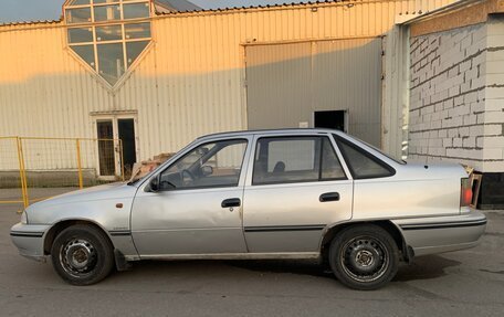 Daewoo Nexia I рестайлинг, 2004 год, 135 000 рублей, 2 фотография