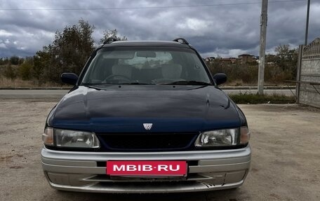 Nissan Wingroad I, 1997 год, 215 000 рублей, 2 фотография