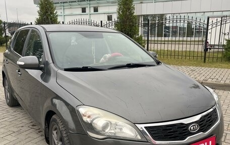 KIA cee'd I рестайлинг, 2010 год, 560 000 рублей, 14 фотография