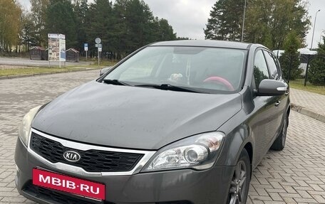 KIA cee'd I рестайлинг, 2010 год, 560 000 рублей, 13 фотография