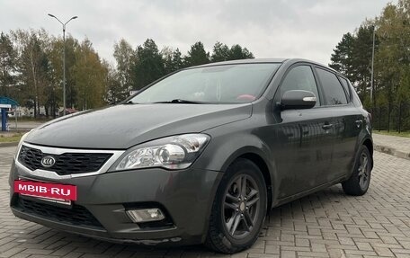 KIA cee'd I рестайлинг, 2010 год, 560 000 рублей, 28 фотография