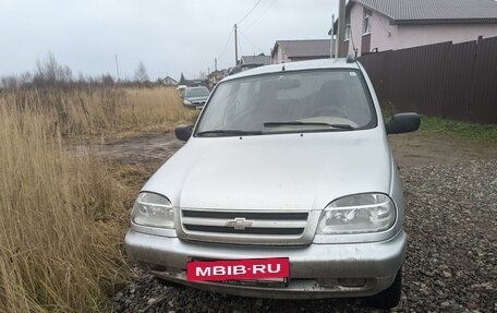 Chevrolet Niva I рестайлинг, 2005 год, 265 000 рублей, 5 фотография