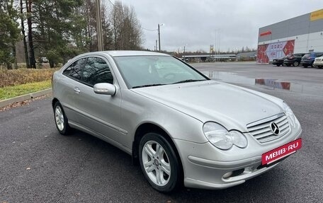 Mercedes-Benz C-Класс, 2001 год, 600 000 рублей, 8 фотография