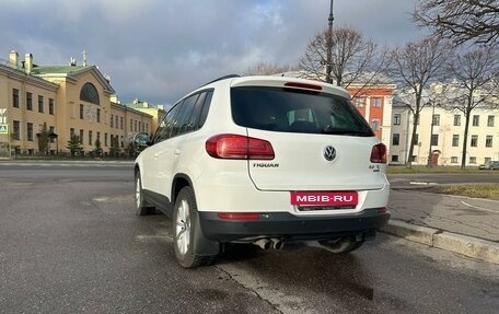 Volkswagen Tiguan I, 2015 год, 1 970 000 рублей, 10 фотография