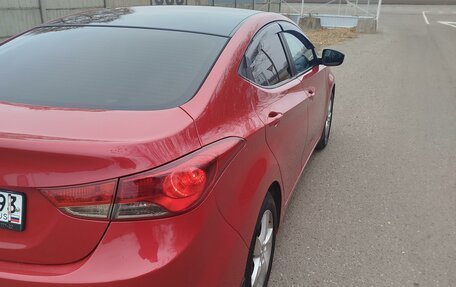 Hyundai Elantra V, 2013 год, 1 420 000 рублей, 2 фотография