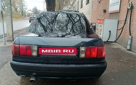 Audi 80, 1994 год, 250 000 рублей, 2 фотография