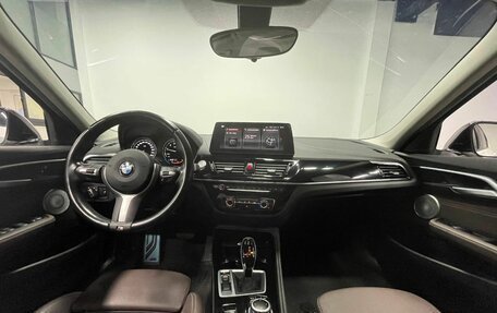 BMW 1 серия, 2021 год, 3 100 000 рублей, 11 фотография