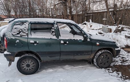 Chevrolet Niva I рестайлинг, 2006 год, 300 000 рублей, 3 фотография