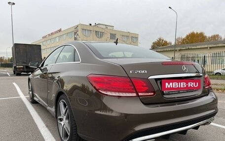 Mercedes-Benz E-Класс, 2014 год, 2 350 000 рублей, 15 фотография