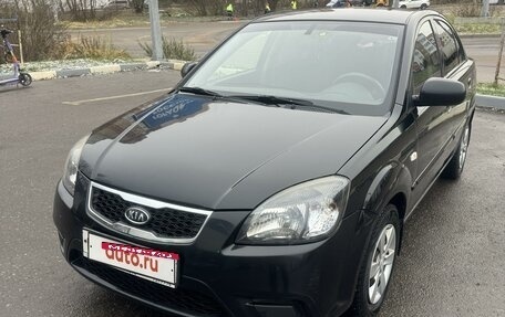 KIA Rio II, 2011 год, 690 000 рублей, 2 фотография