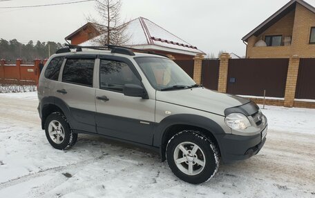 Chevrolet Niva I рестайлинг, 2014 год, 525 000 рублей, 2 фотография