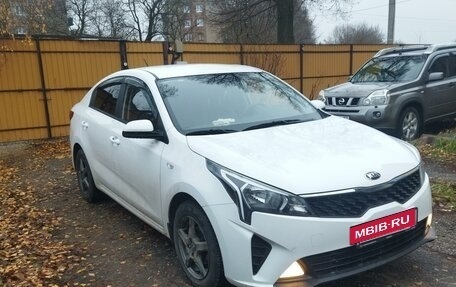 KIA Rio IV, 2021 год, 1 950 000 рублей, 4 фотография