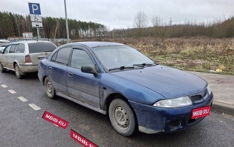 Mitsubishi Carisma I, 1996 год, 300 000 рублей, 3 фотография