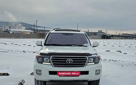 Toyota Land Cruiser 200, 2014 год, 5 700 000 рублей, 19 фотография