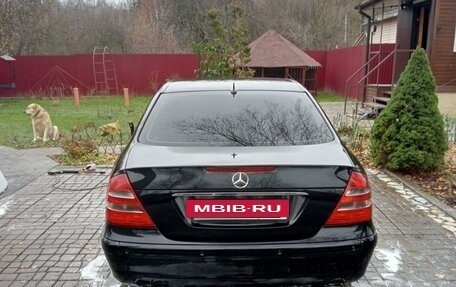 Mercedes-Benz E-Класс, 2005 год, 1 180 000 рублей, 5 фотография