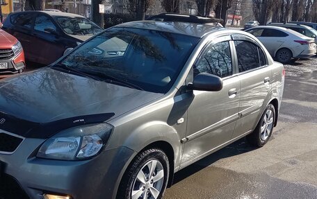 KIA Rio II, 2009 год, 660 000 рублей, 3 фотография